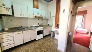 Venta Casa 4 Amb, Cochera, Jardin, San Isidro