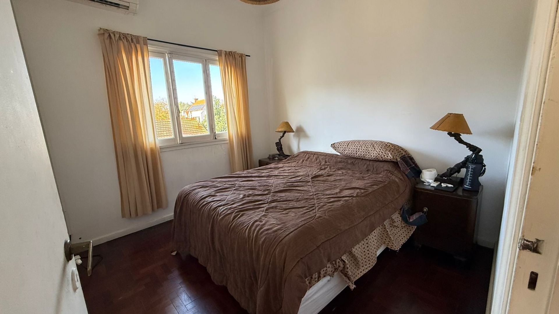 Alquiler de Amplia Casa 5 Ambientes San Isidro