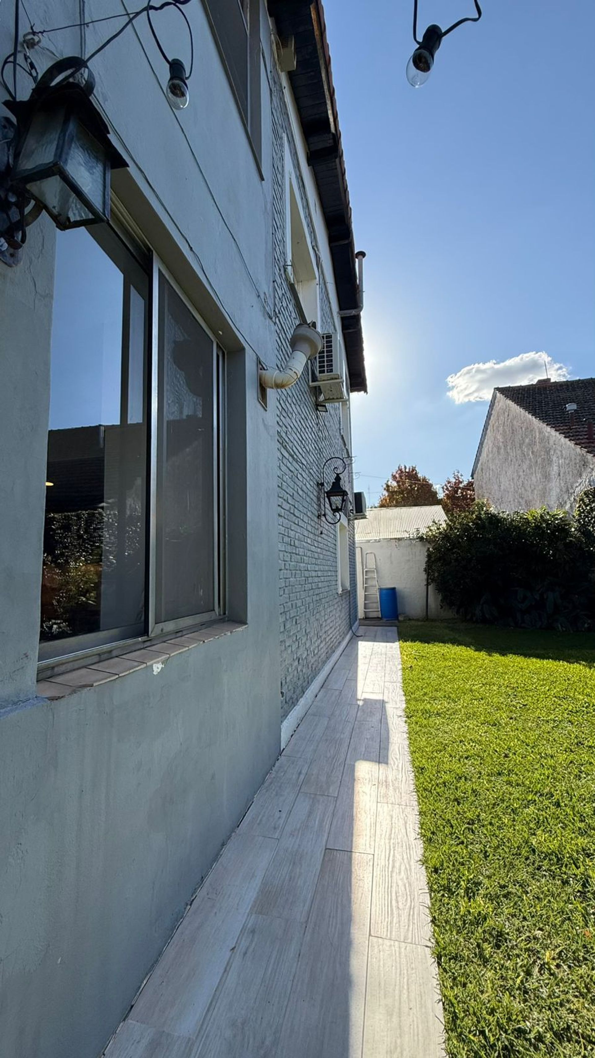 Alquiler de Amplia Casa 5 Ambientes San Isidro