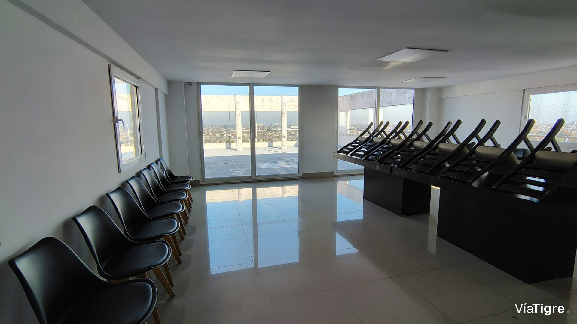 Venta Depto Monoamb C/ Cochera Pileta Sum Beccar