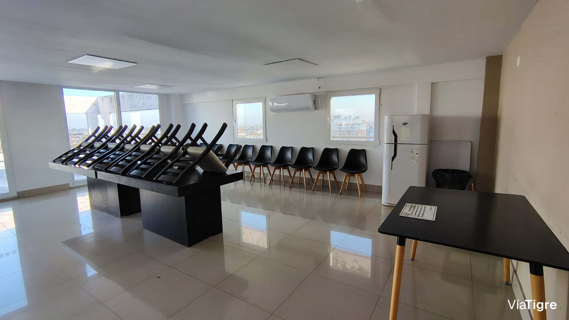 Venta Depto Monoamb C/ Cochera Pileta Sum Beccar