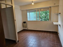ALQUILER Monoambiente con división en Martinez