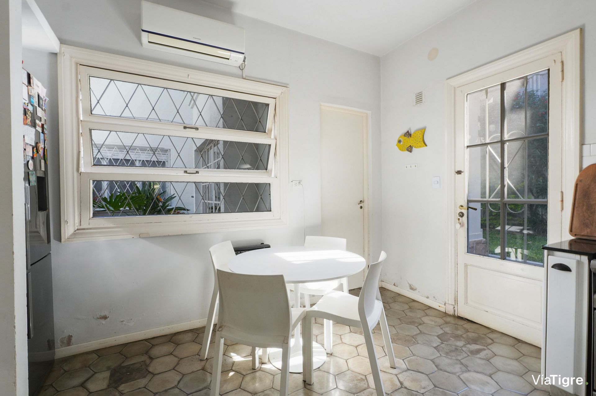 Casa 6 Ambientes Venta Florida Con Jardín y Patio