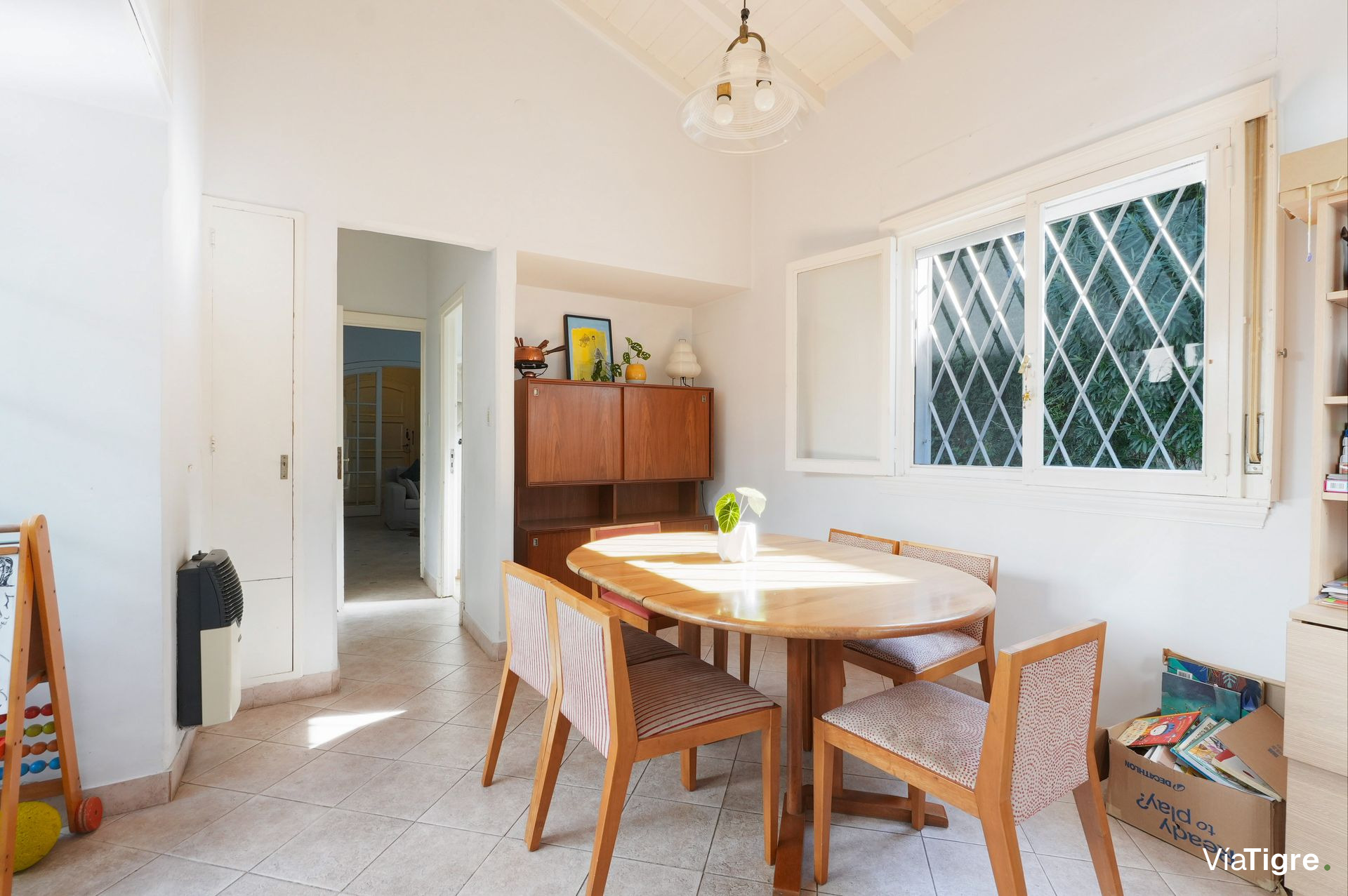 Casa 6 Ambientes Venta Florida Con Jardín y Patio