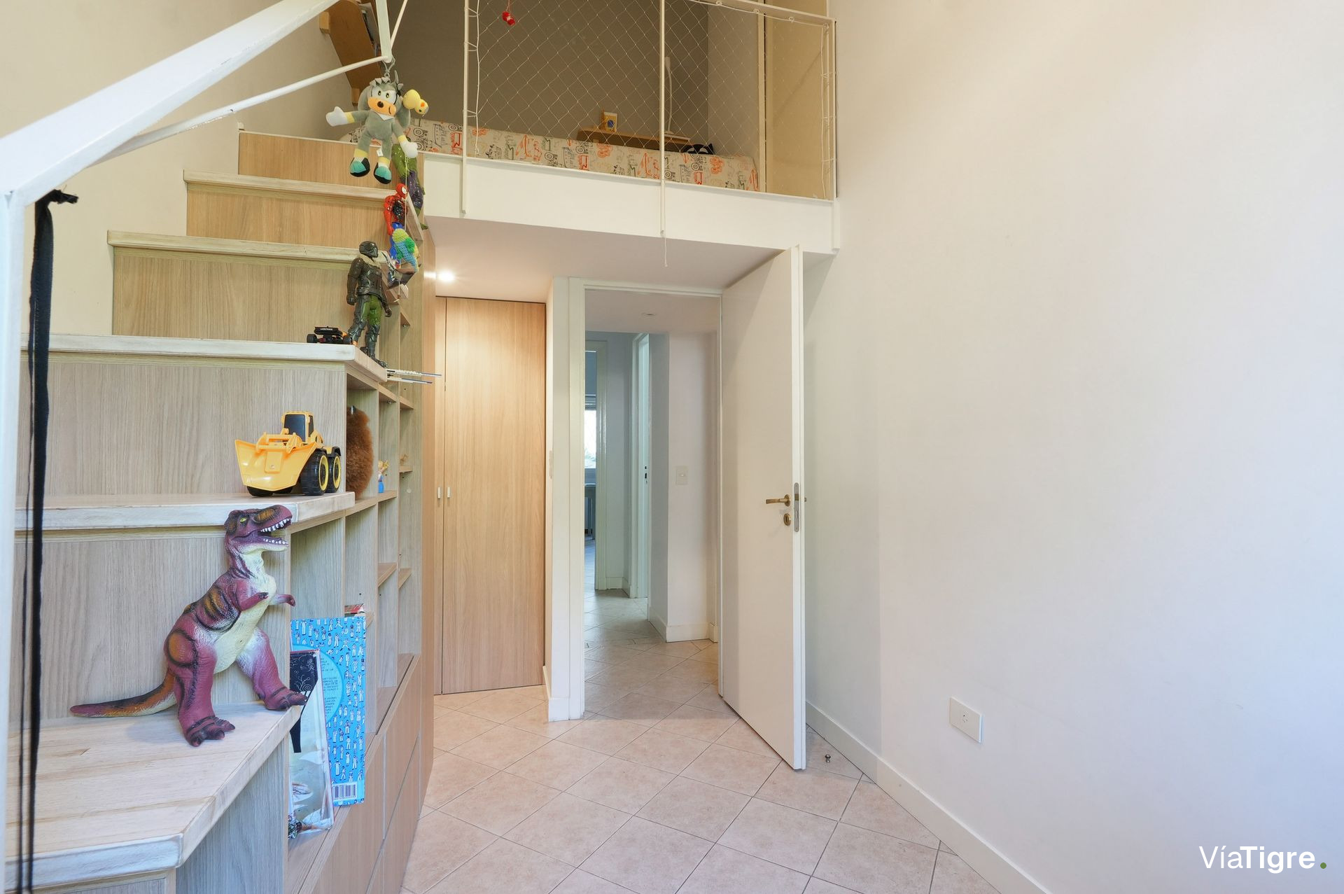 Casa 6 Ambientes Venta Florida Con Jardín y Patio