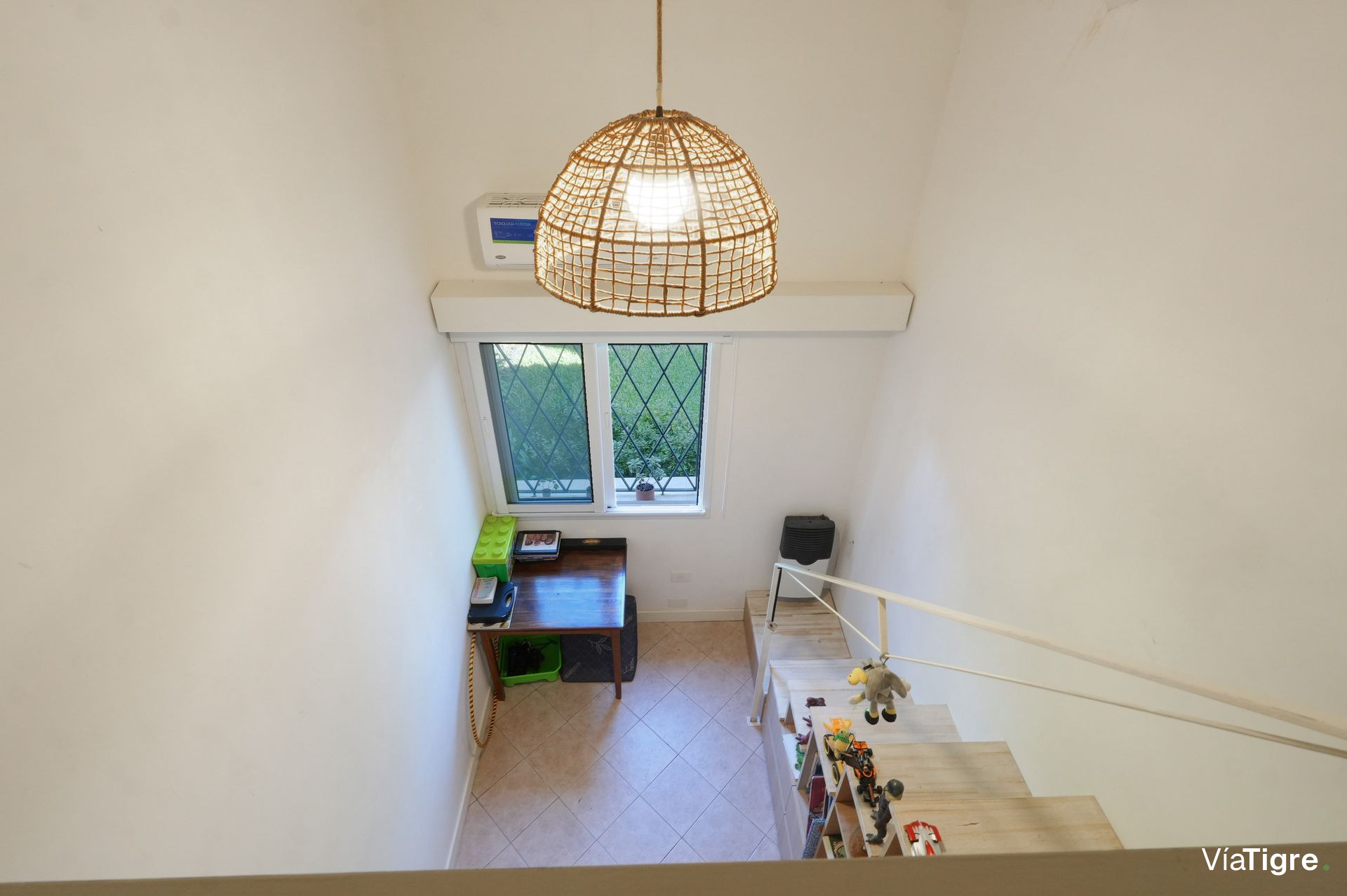 Casa 6 Ambientes Venta Florida Con Jardín y Patio