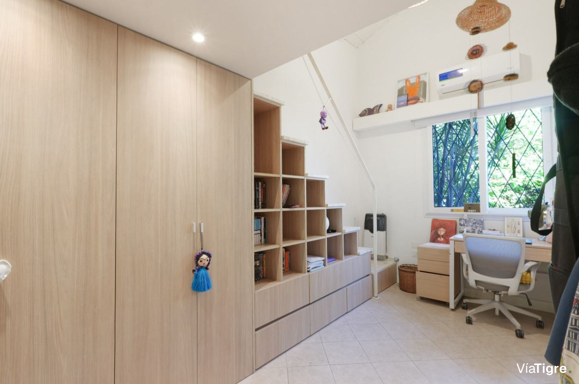 Casa 6 Ambientes Venta Florida Con Jardín y Patio