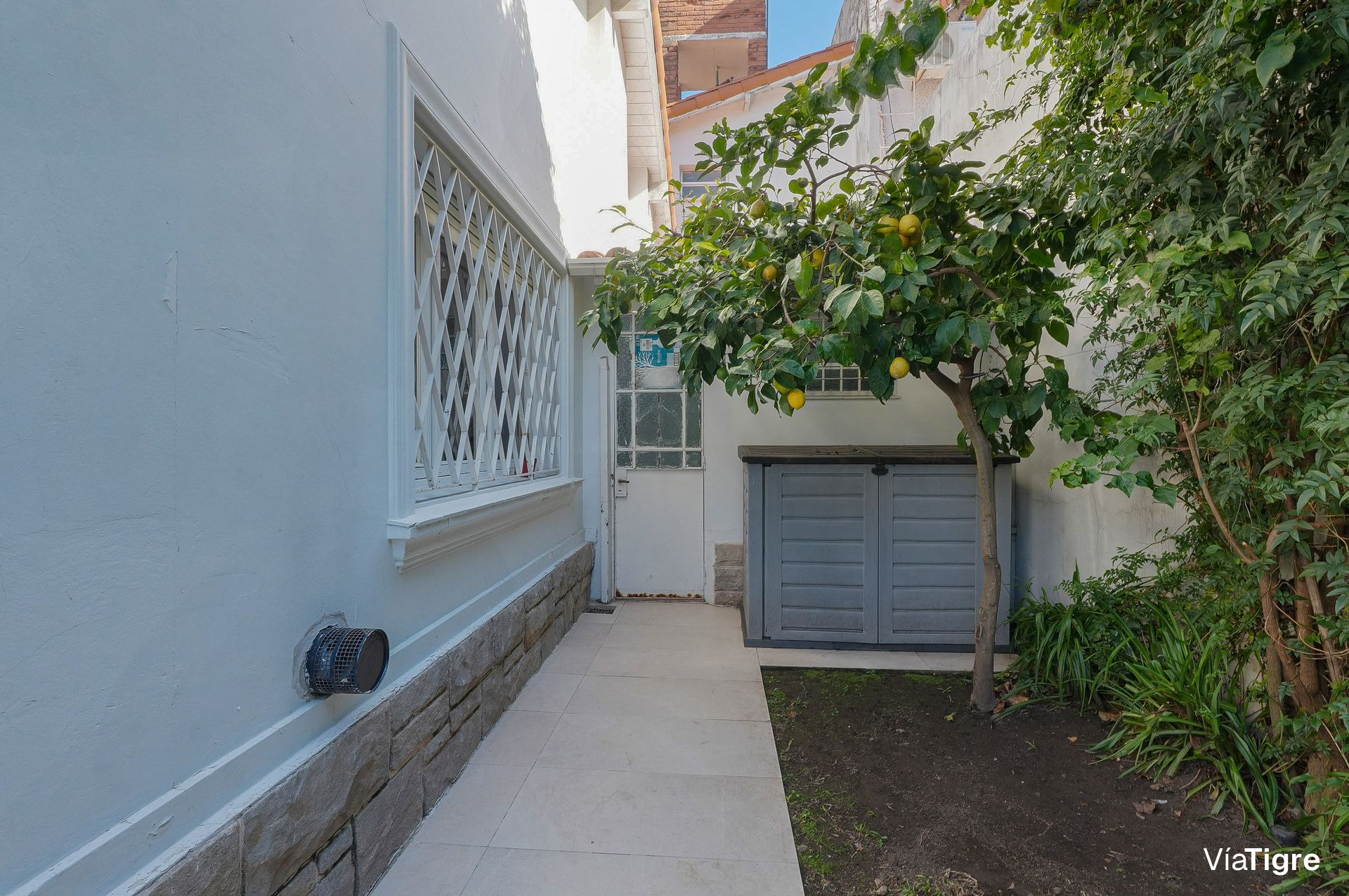 Casa 6 Ambientes Venta Florida Con Jardín y Patio