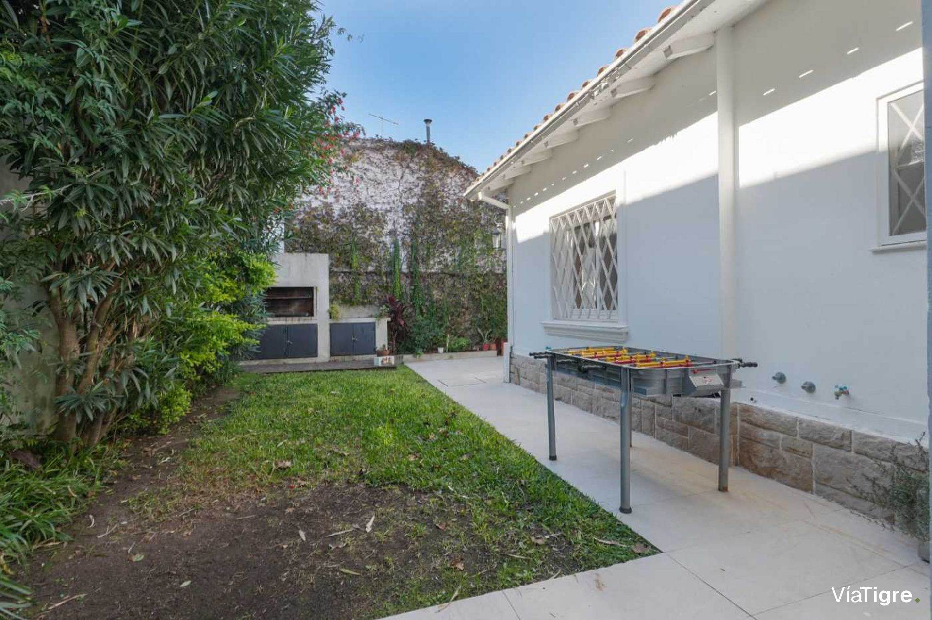 Casa 6 Ambientes Venta Florida Con Jardín y Patio