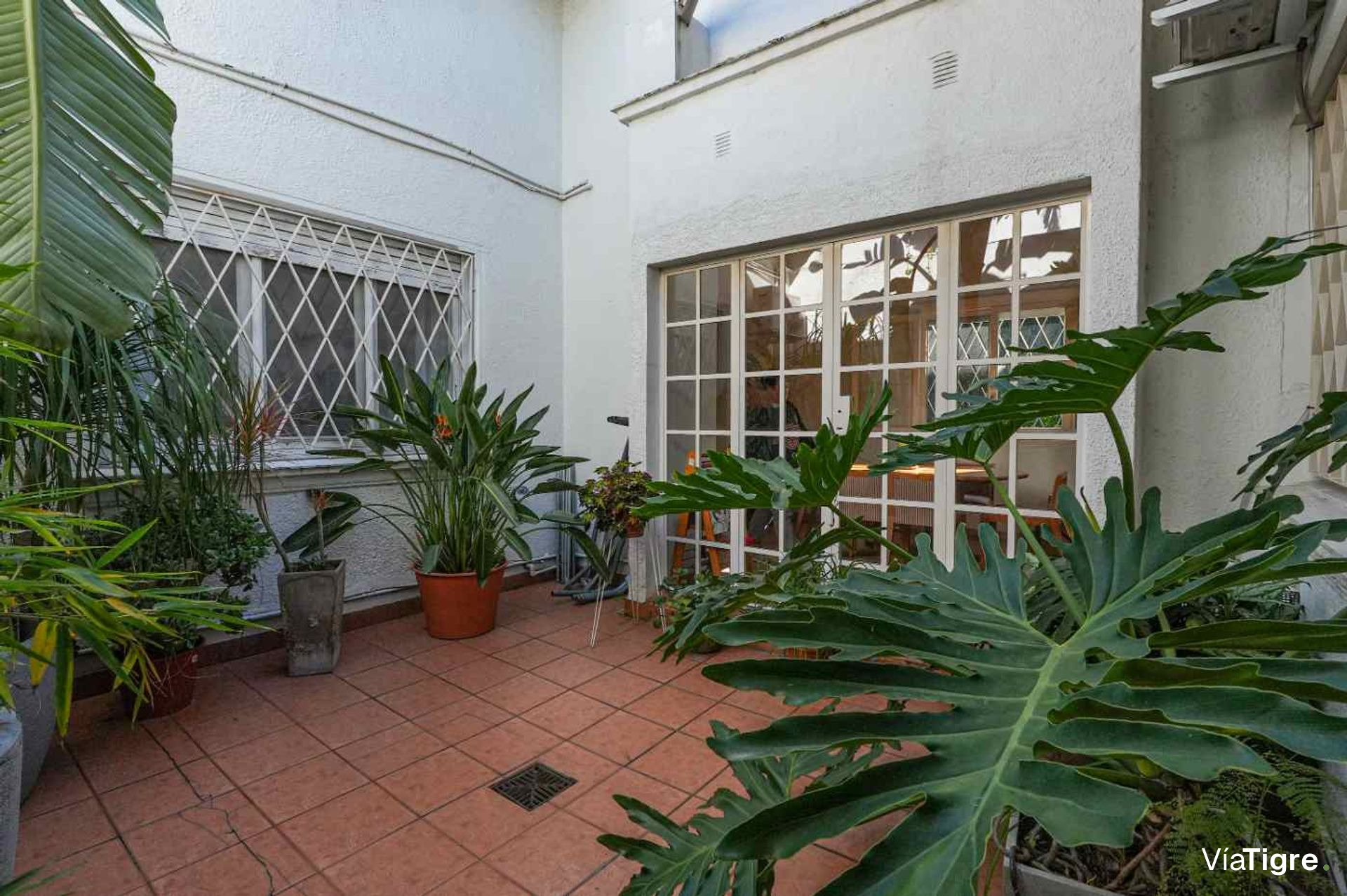 Casa 6 Ambientes Venta Florida Con Jardín y Patio