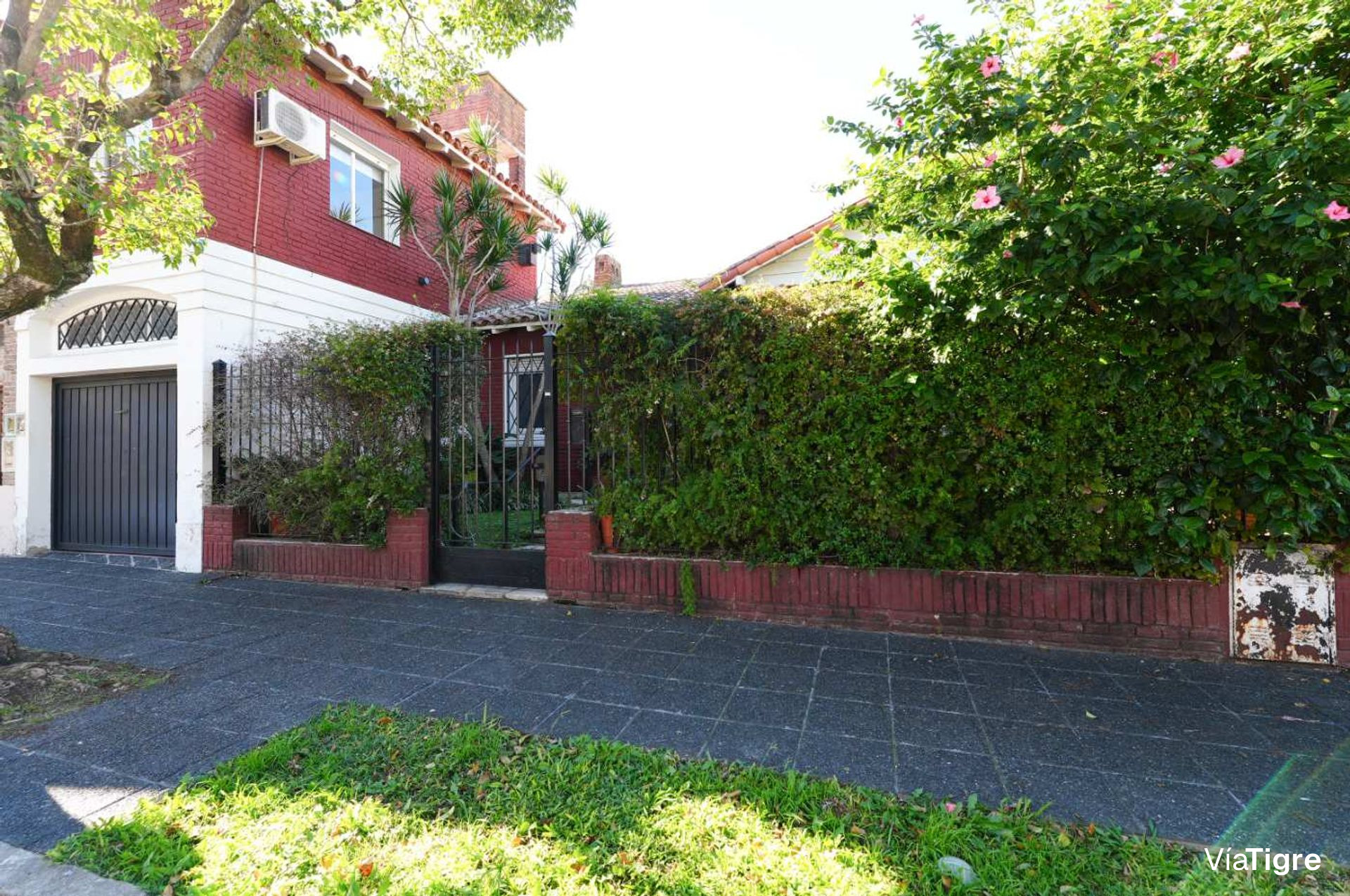 Casa 6 Ambientes Venta Florida Con Jardín y Patio