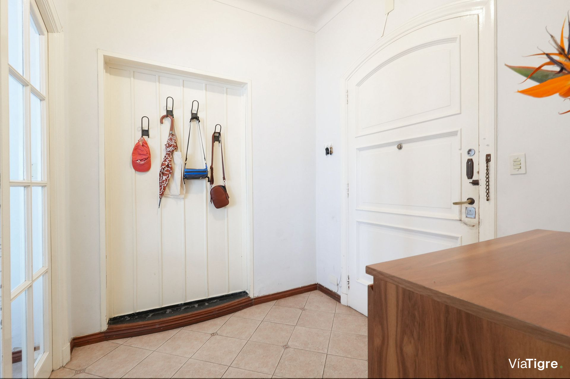 Casa 6 Ambientes Venta Florida Con Jardín y Patio
