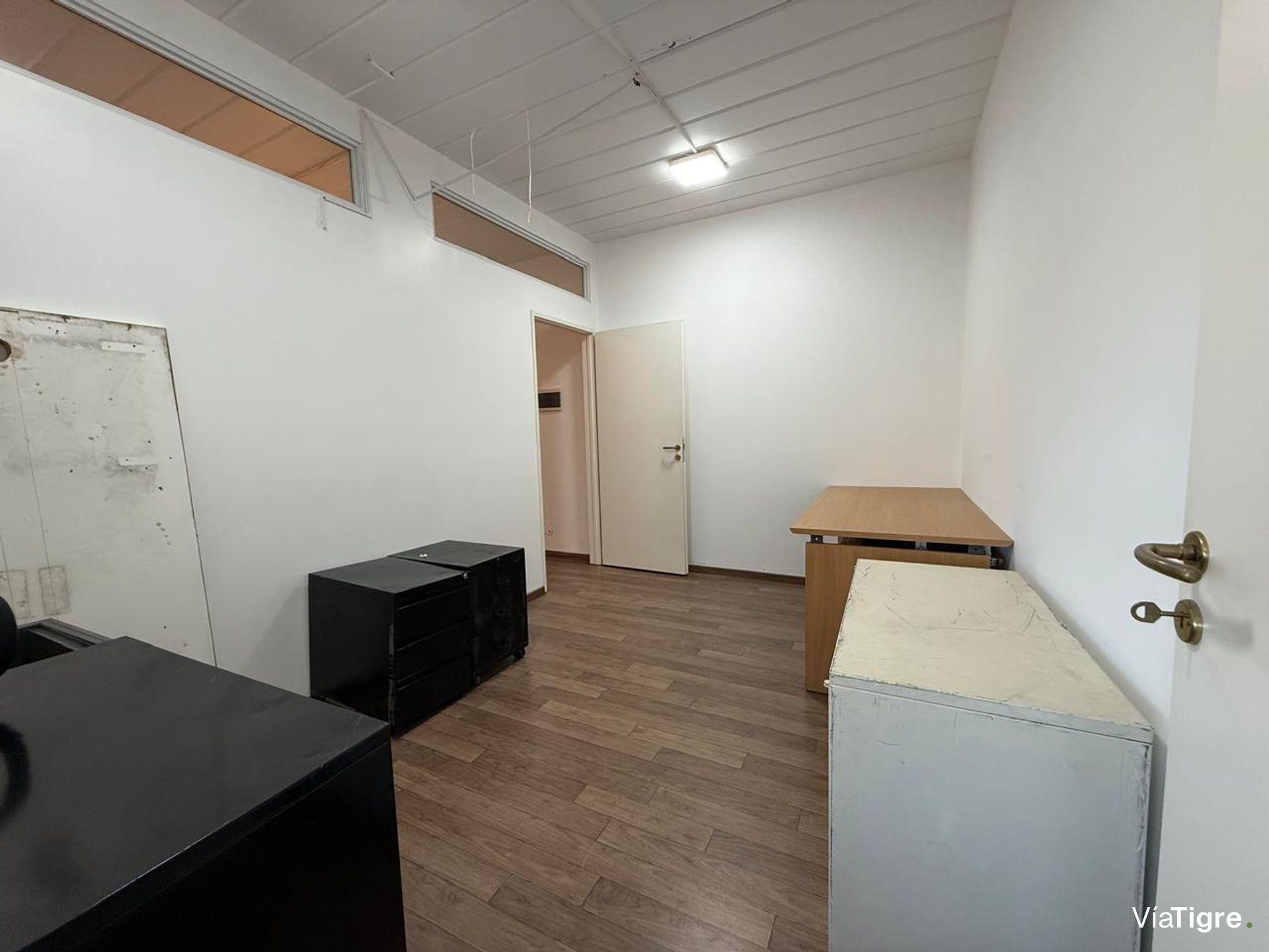 Venta.oficina,Local.rivera Park. Nordelta.
