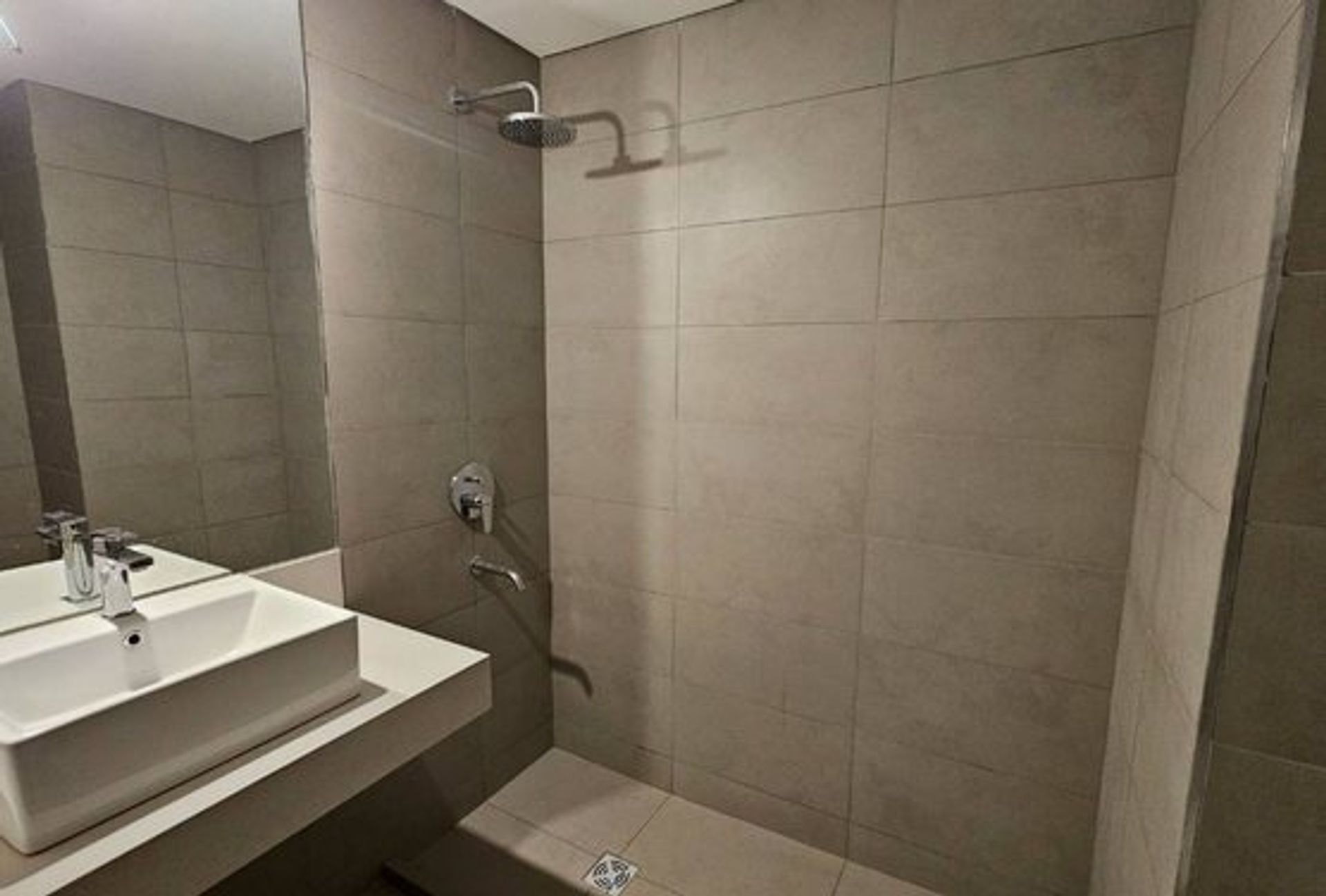 Venta Monoambiente a estrenar Palmas Park Victoria