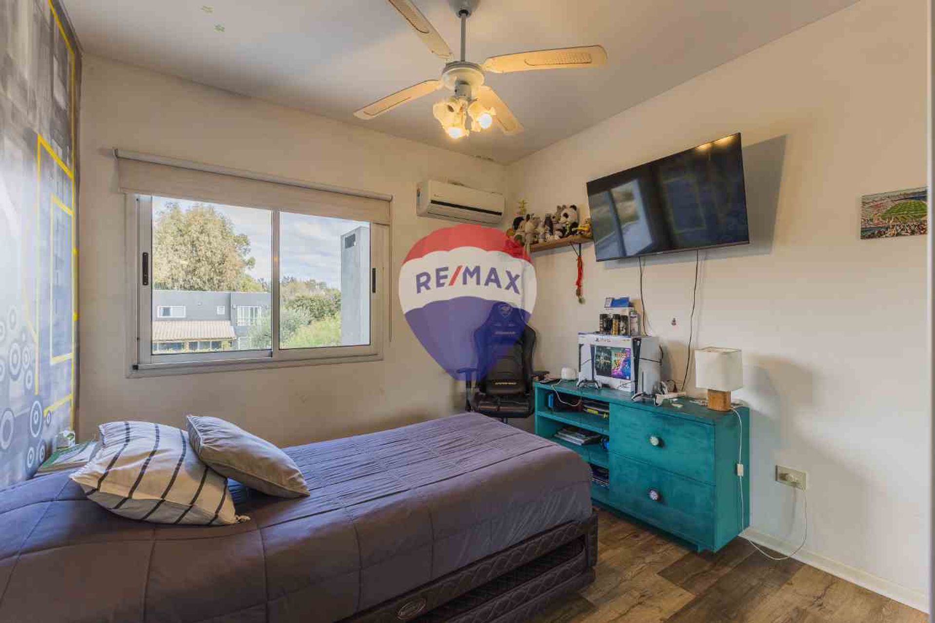 Venta casa 5 ambientes Tigre barrio cerrado pileta