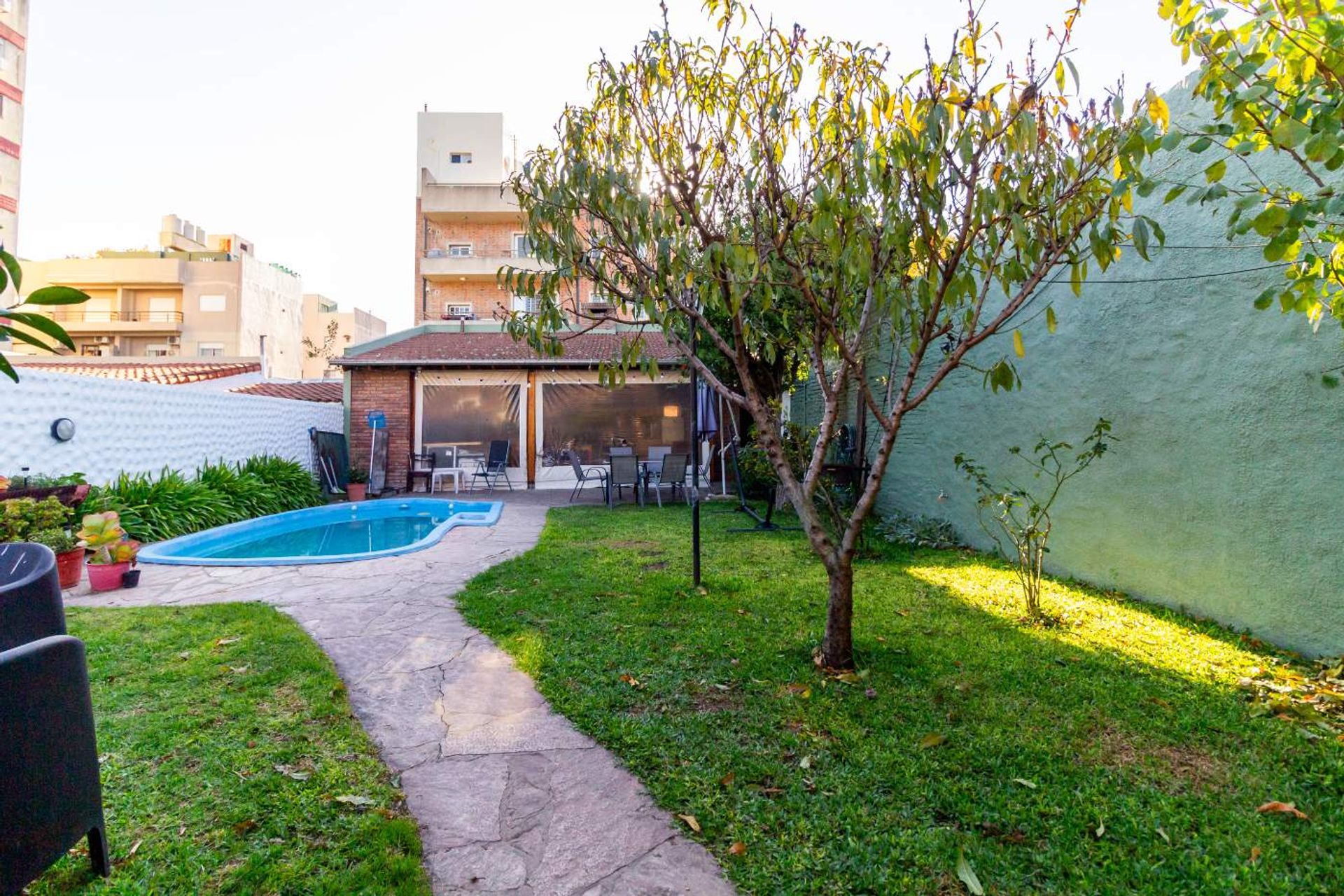Venta Casa 4 dorm jardin pil quincho coch Victoria