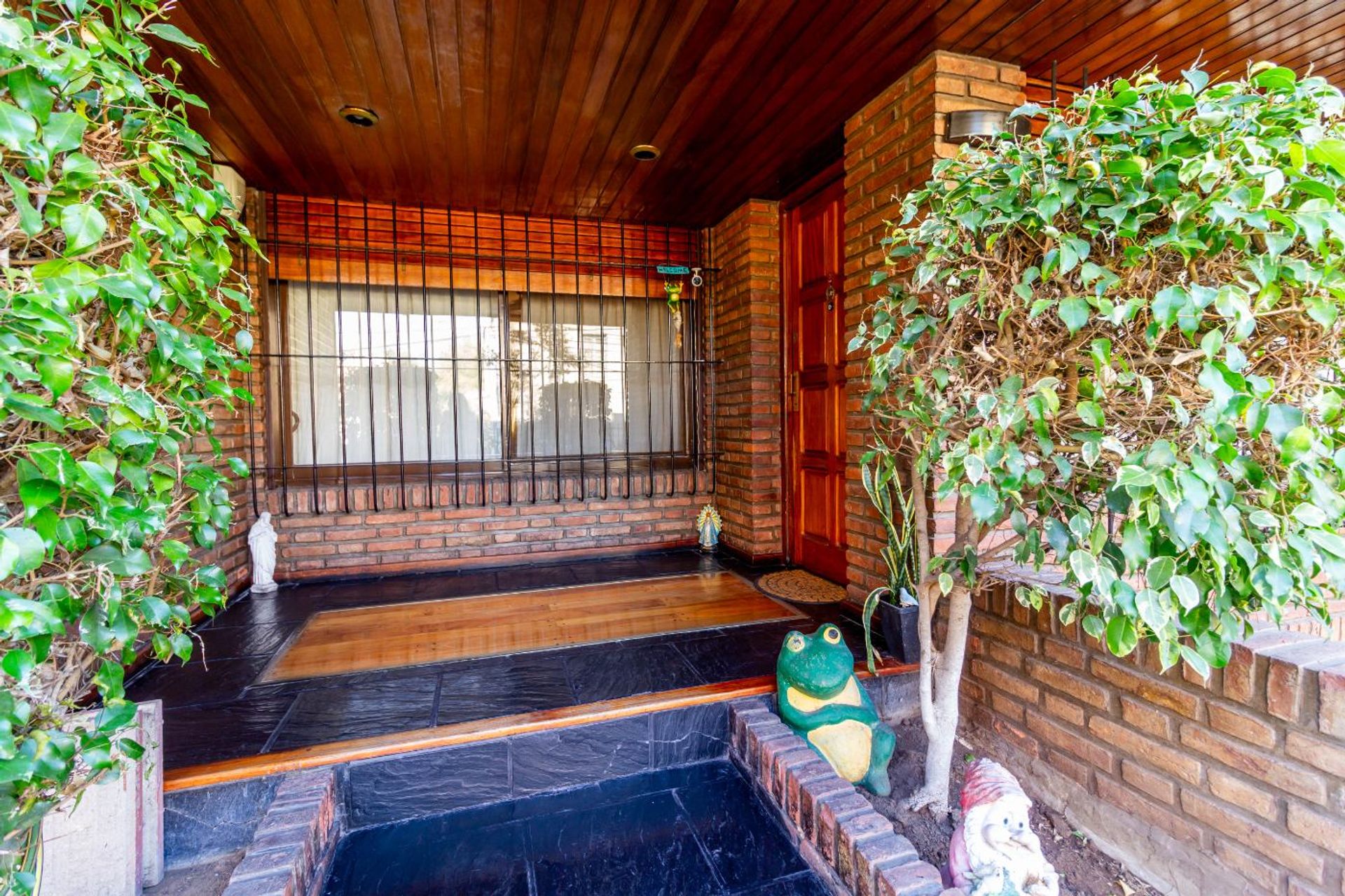 Venta Casa 4 dorm jardin pil quincho coch Victoria