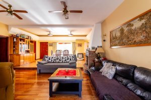 Venta Casa 4 dorm jardin pil quincho coch Victoria
