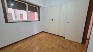 Venta Departamento 3 ambientes Olivos Balcón