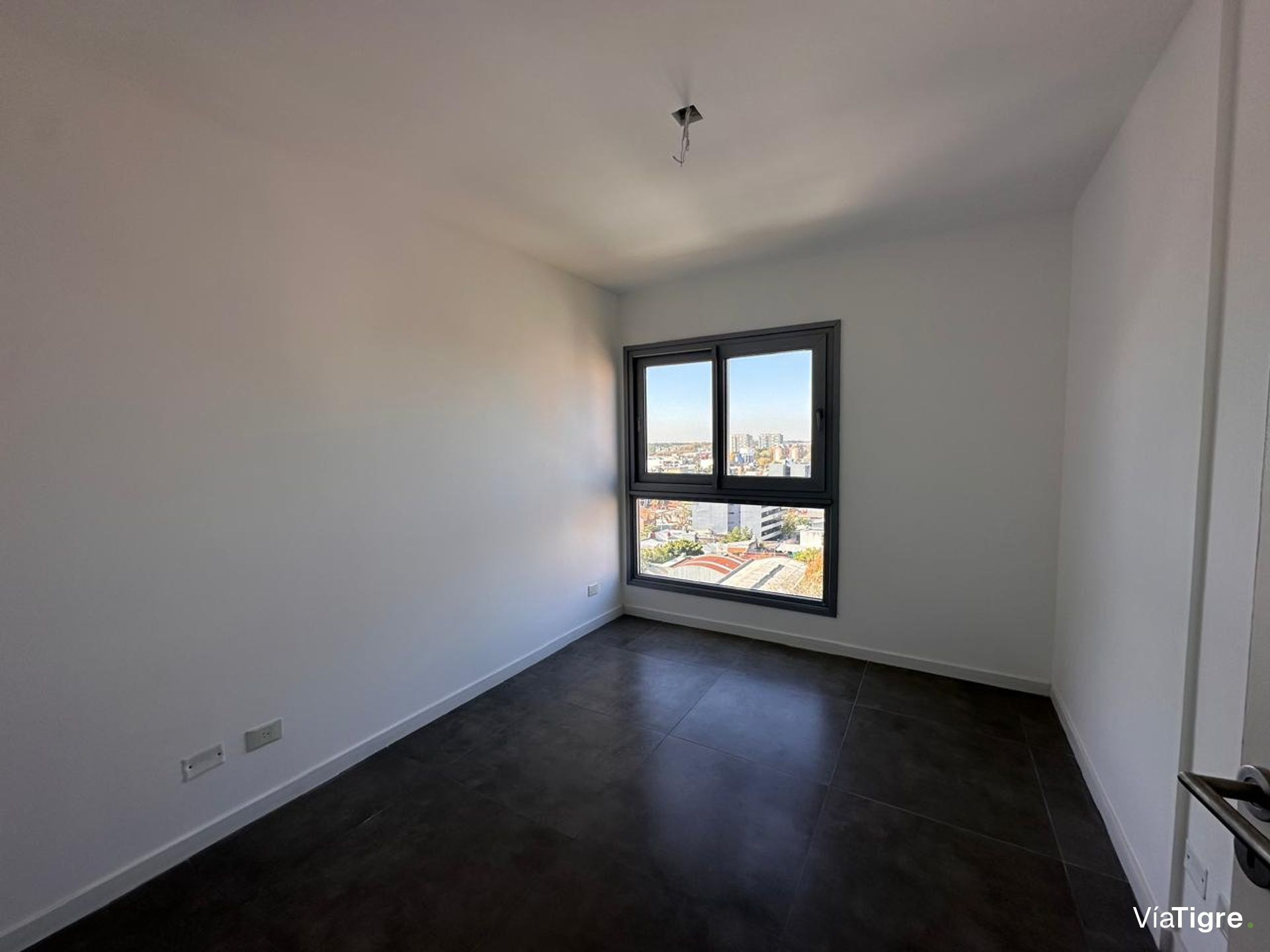 Depto 2 Amb Alquiler Tigre Con Balcon Y Amenities