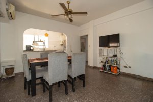 VENTA PH 3 AMB, VTE. LOPEZ, CON BALCÓN y LAVADERO