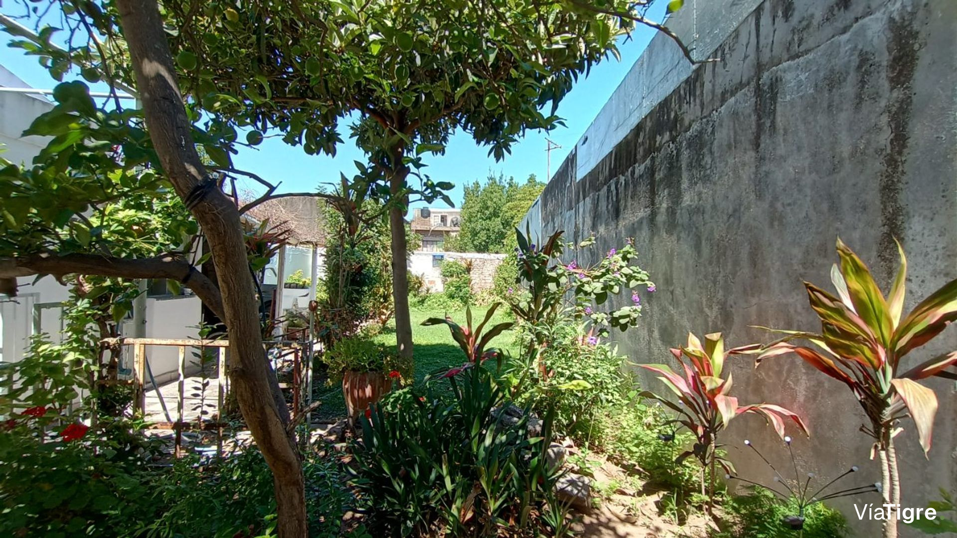 CASA 3 Amb EN VENTA EN BOULOGNE c/terraza