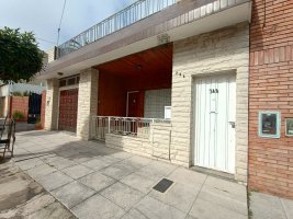CASA 3 Amb EN VENTA EN BOULOGNE c/terraza