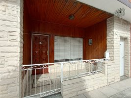 CASA 3 Amb EN VENTA EN BOULOGNE c/terraza