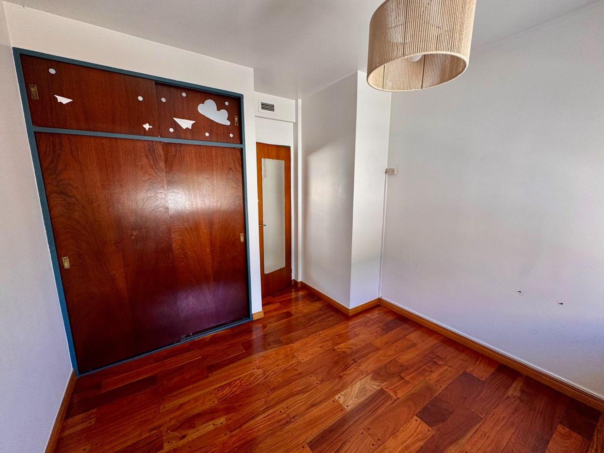 Duplex 5 amb - jardín, parrilla, terraza y cochera