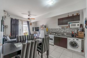 Apartment 1-bedroom San Fernando credit/Professional