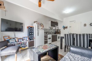 Apartment 1-bedroom San Fernando credit/Professional