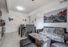 Apartment 1-bedroom San Fernando credit/Professional