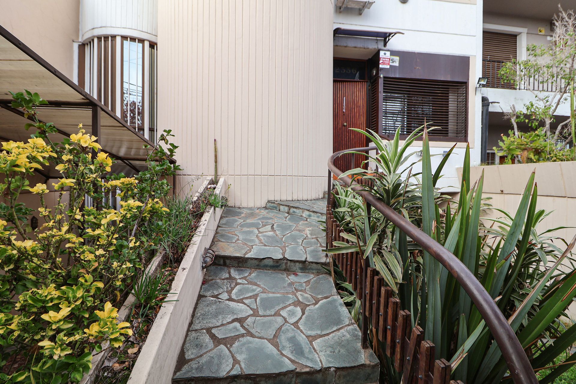 VENTA Casa 6 amb Olivos Parque Cocheras Pileta