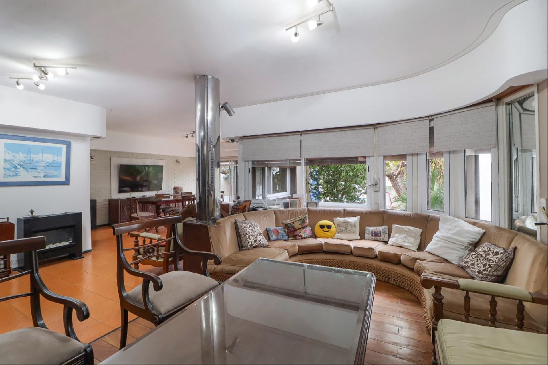 VENTA Casa 6 amb Olivos Parque Cocheras Pileta