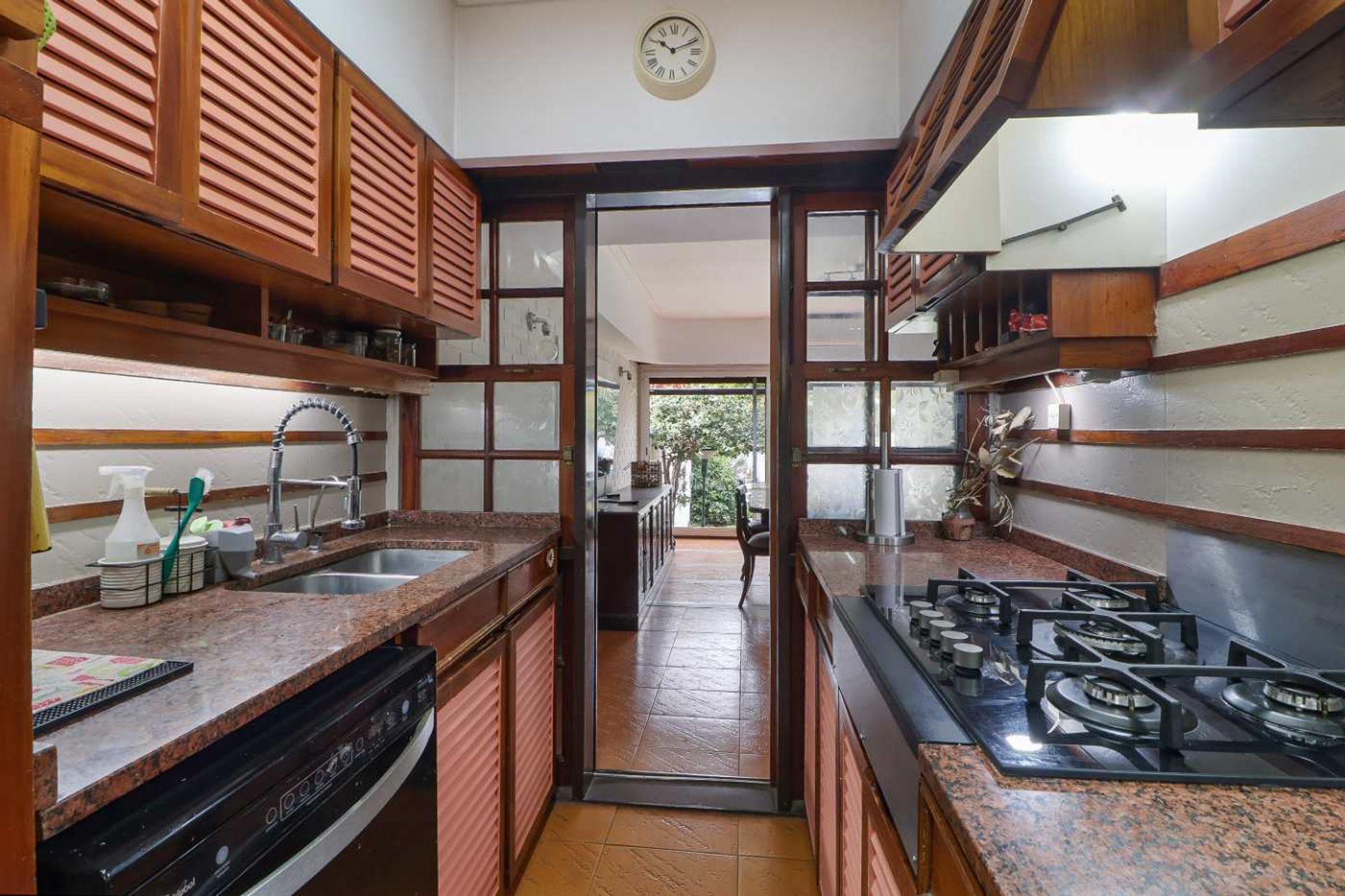 VENTA Casa 6 amb Olivos Parque Cocheras Pileta