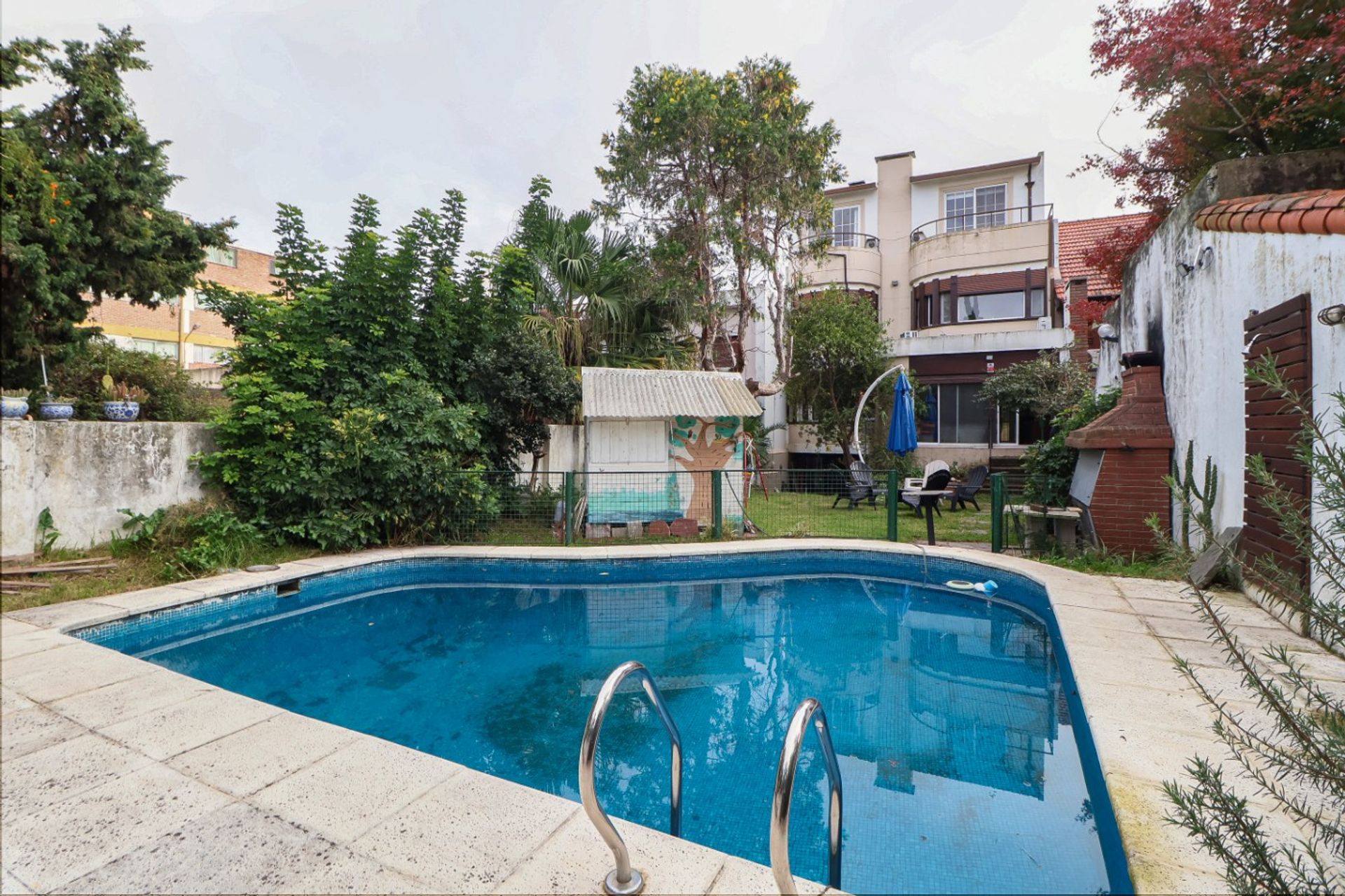 VENTA Casa 6 amb Olivos Parque Cocheras Pileta
