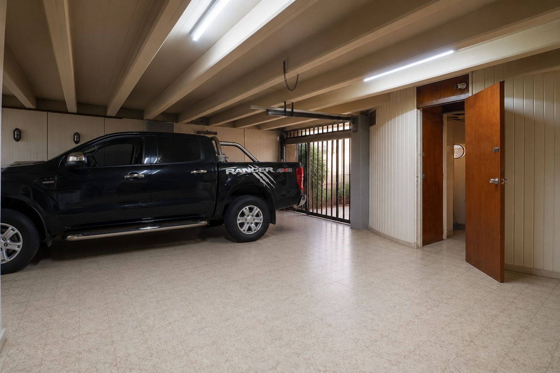 VENTA Casa 6 amb Olivos Parque Cocheras Pileta