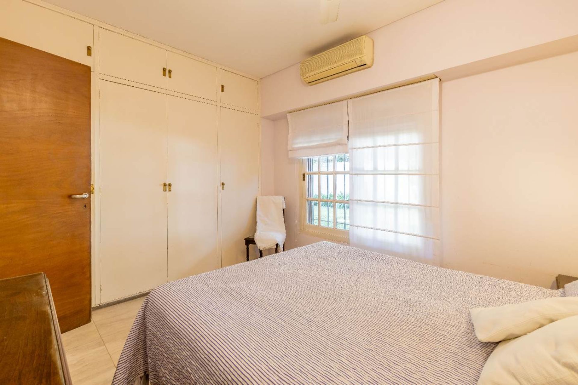 Venta Casa 6 Amb Olivos Roche Cochera Y Jardin