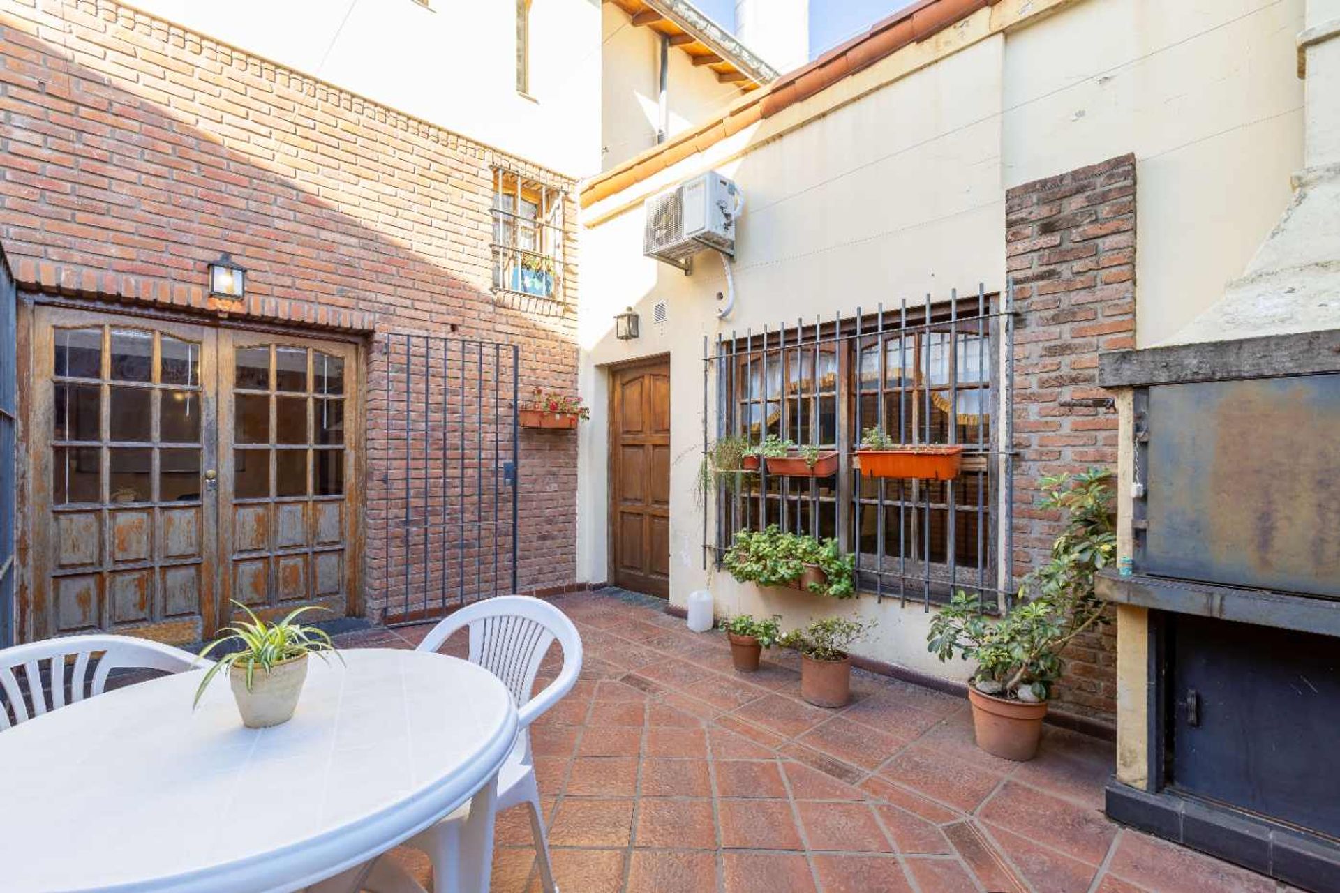 Venta Casa 6 Amb Olivos Roche Cochera Y Jardin