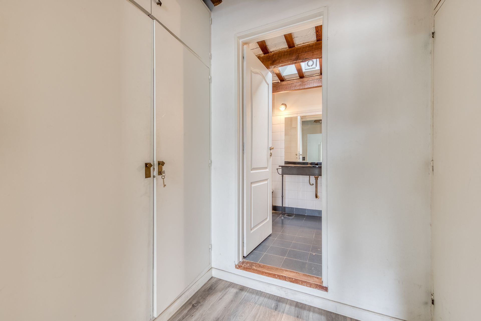 Casa moderna con jardín y pileta