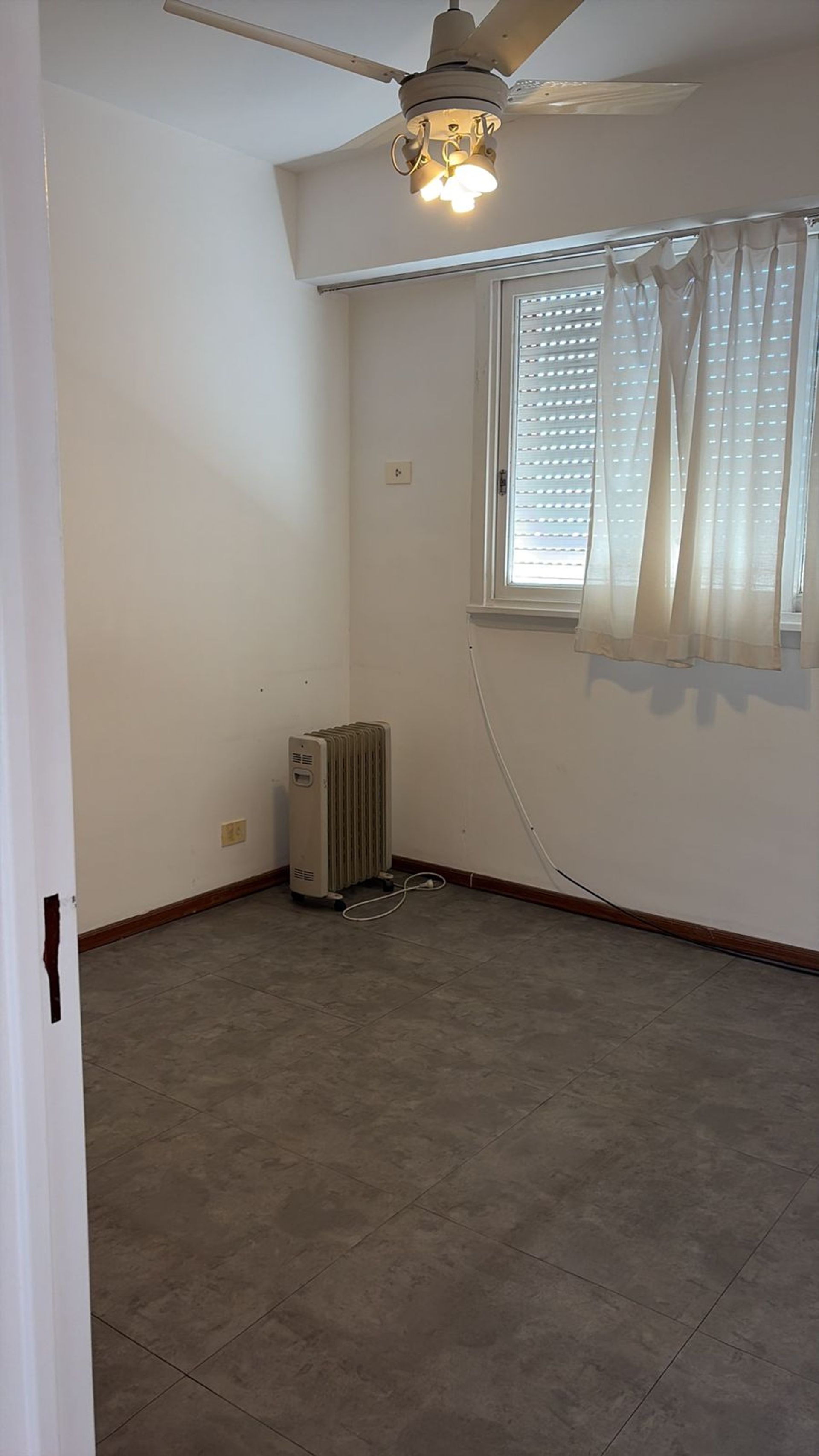 Aluiler Departamneto En Olivos 3 Ambientes