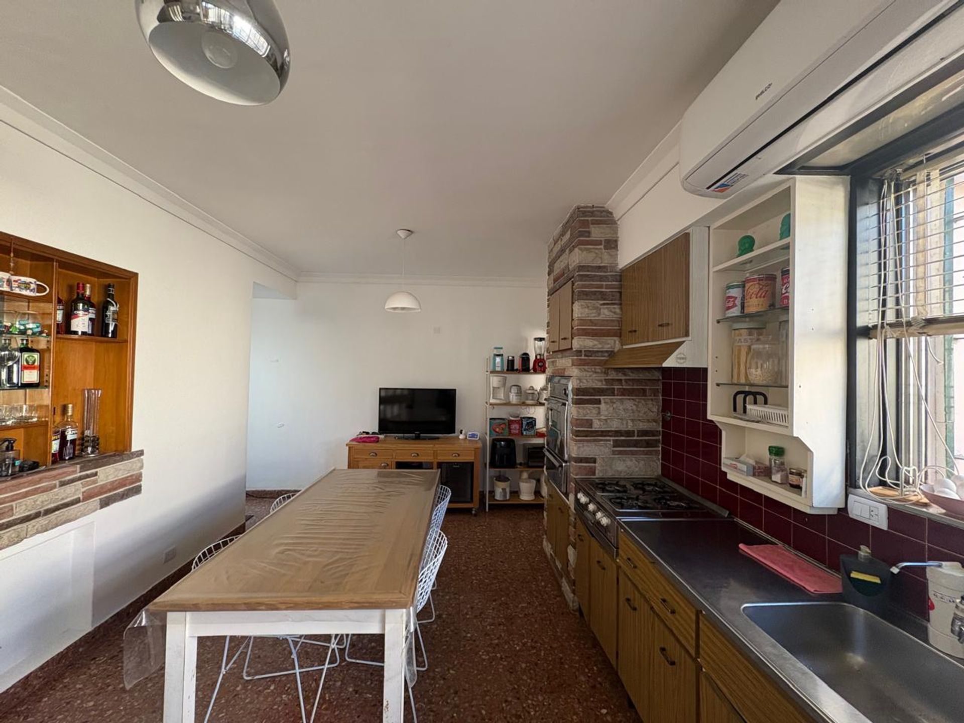 Venta Casa 5 Ambientes Carapachay con Terraza