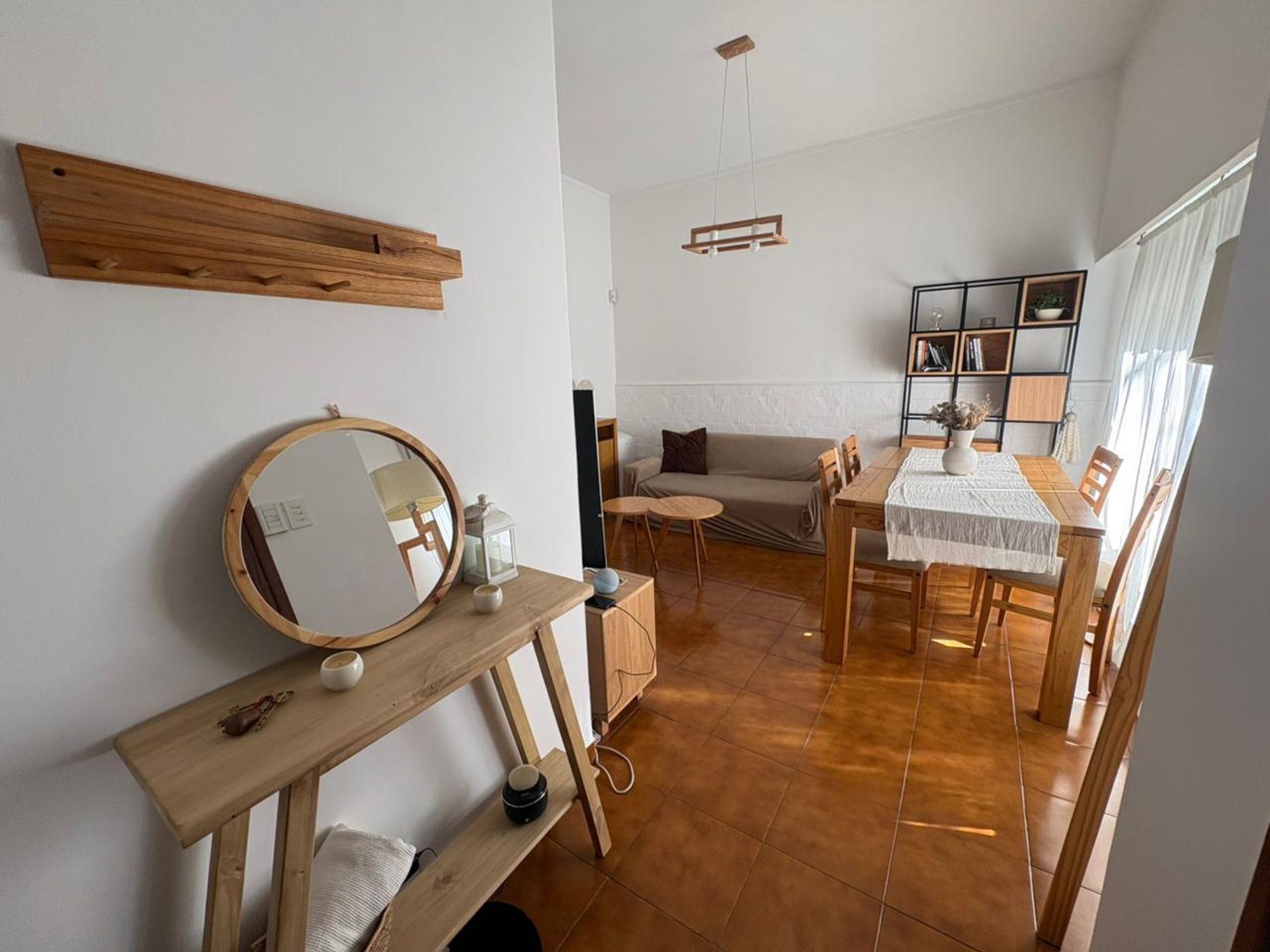 Venta Casa 5 Ambientes Carapachay con Terraza