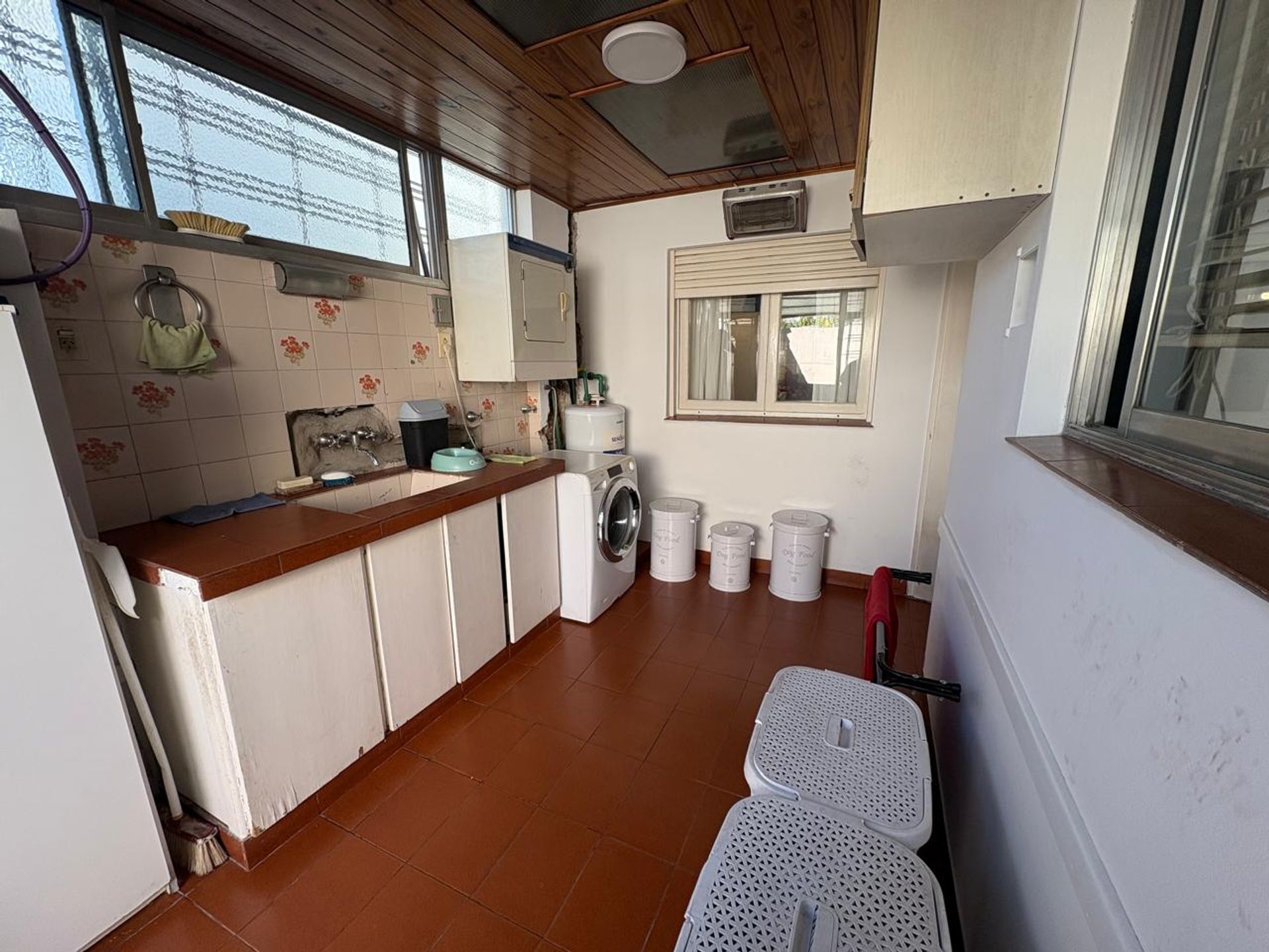 Venta Casa 5 Ambientes Carapachay con Terraza