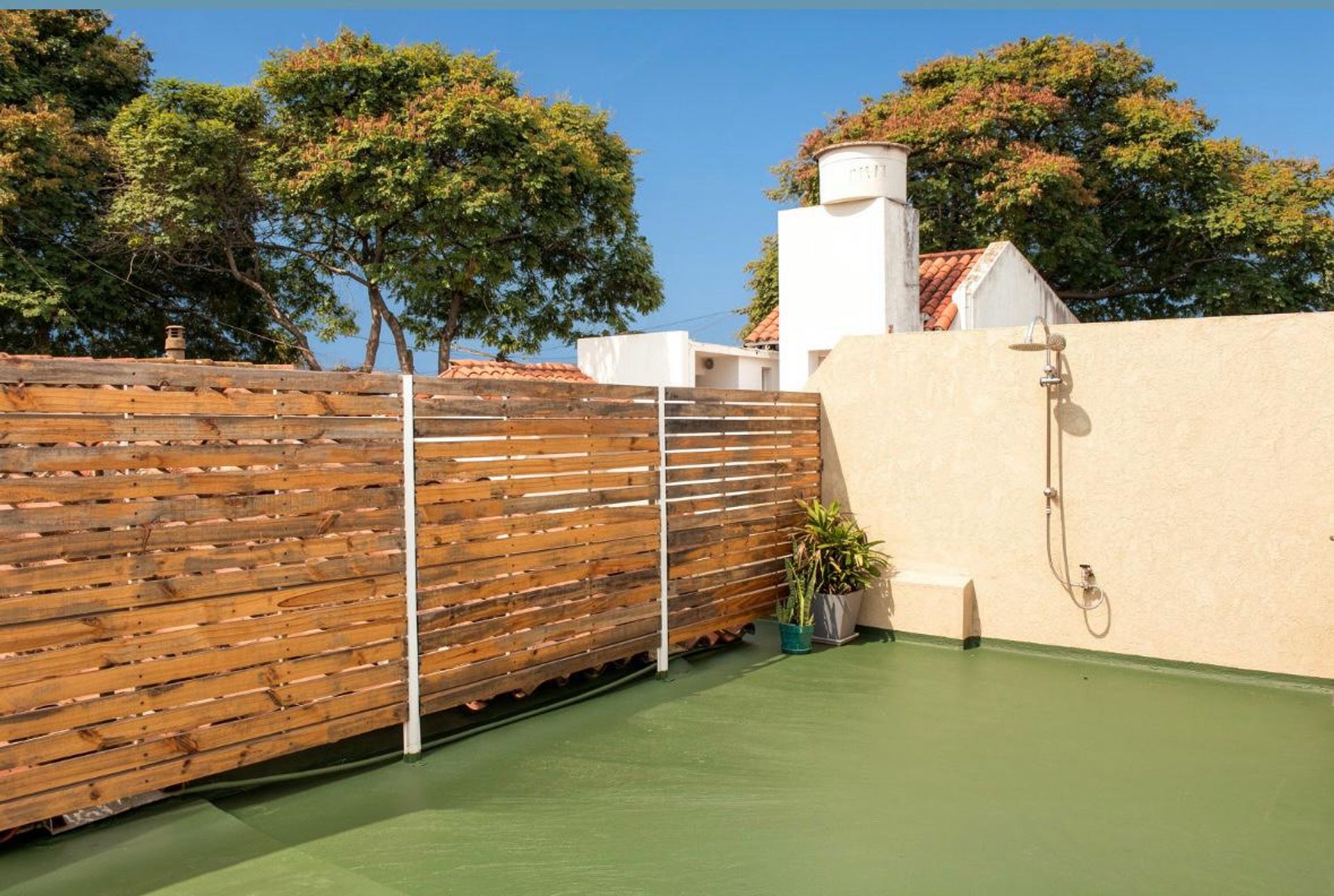 Venta Casa 5 Ambientes Carapachay con Terraza