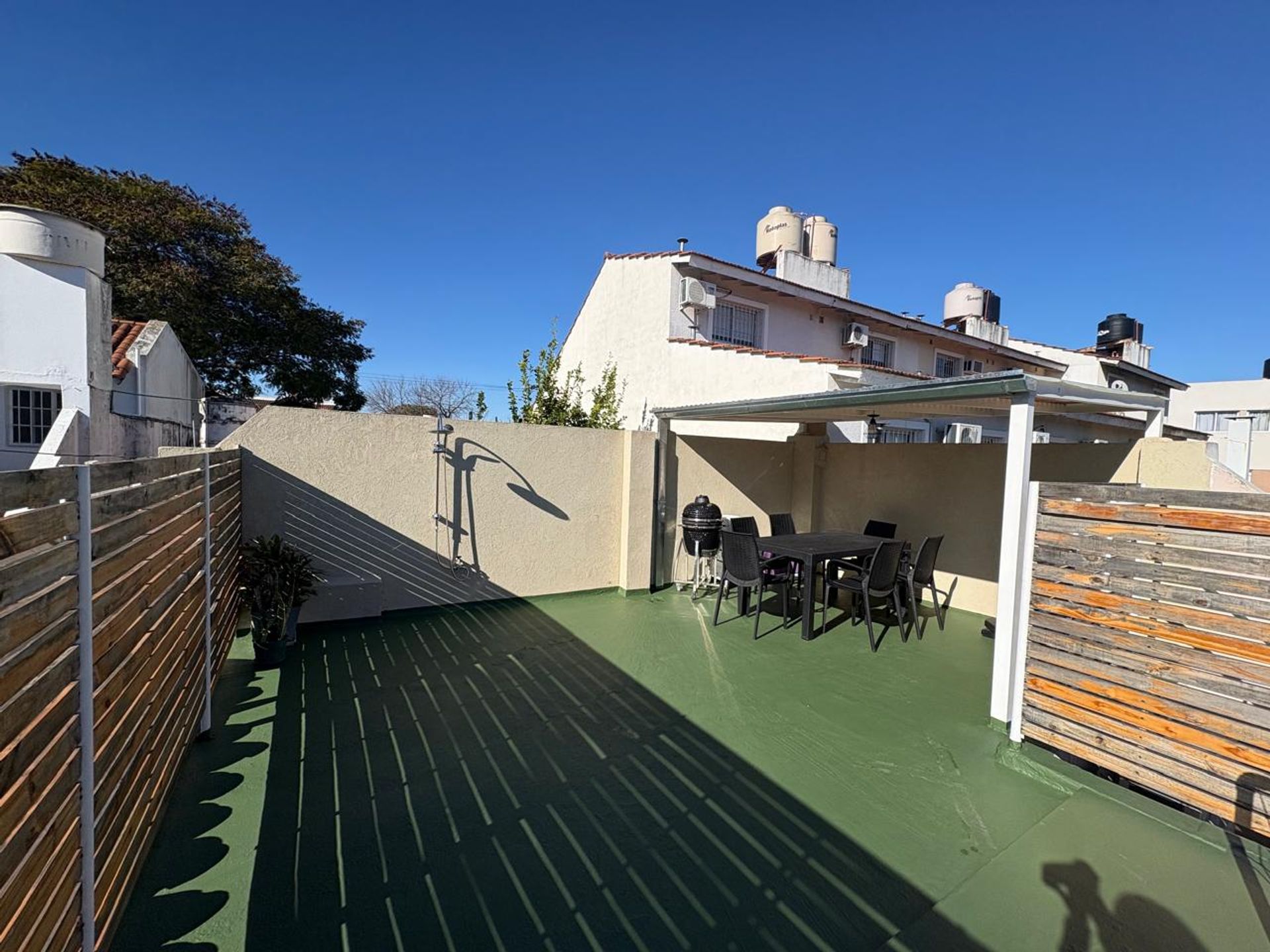 Venta Casa 5 Ambientes Carapachay con Terraza