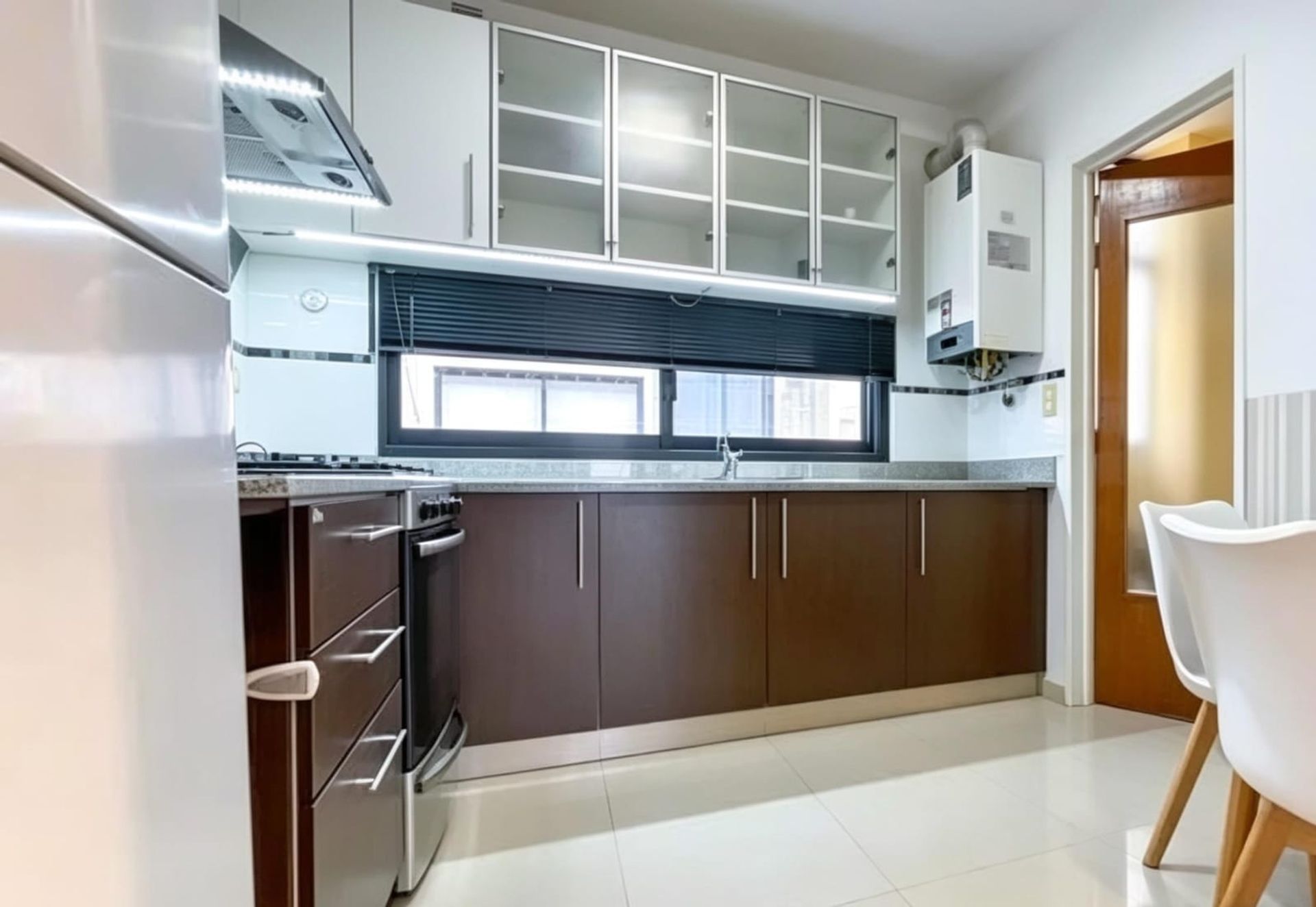 Venta Semipiso 4 Ambientes En Olivos, C/Cochera