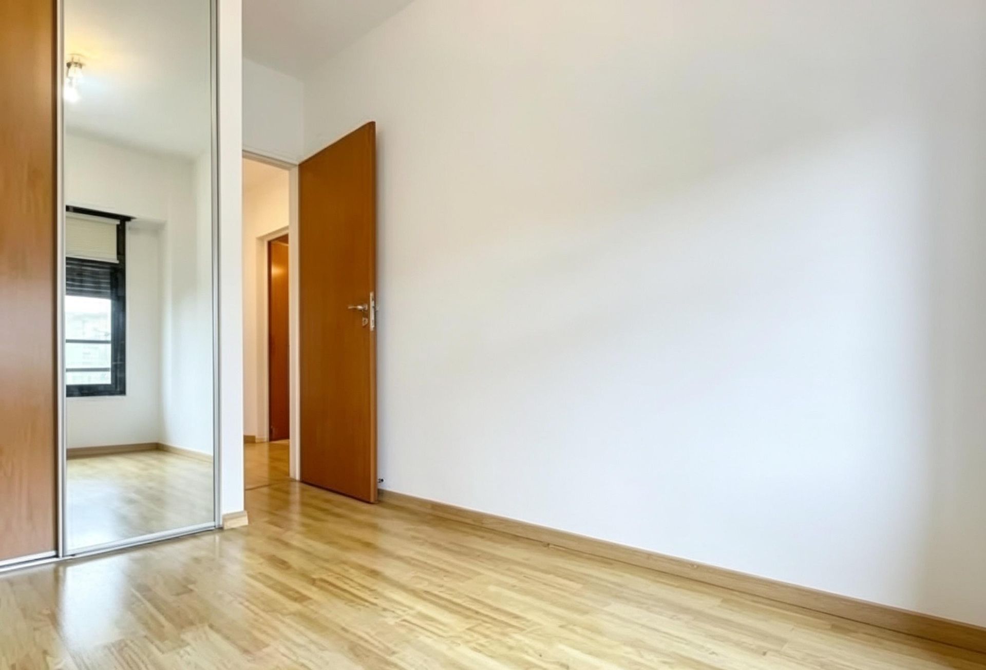 Venta Semipiso 4 Ambientes En Olivos, C/Cochera