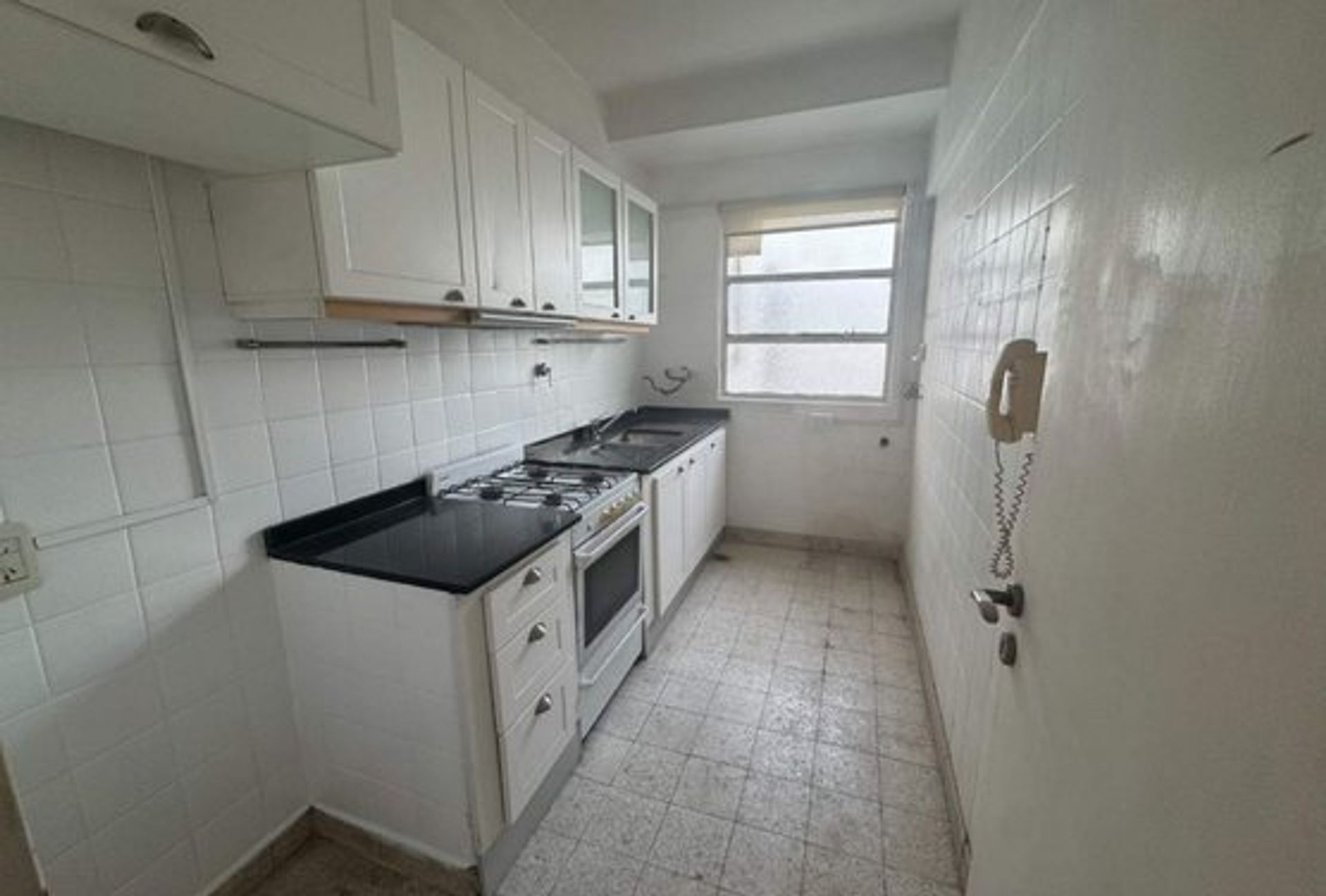 Venta 3 Ambientes Con Balcon Excelente Ubicación