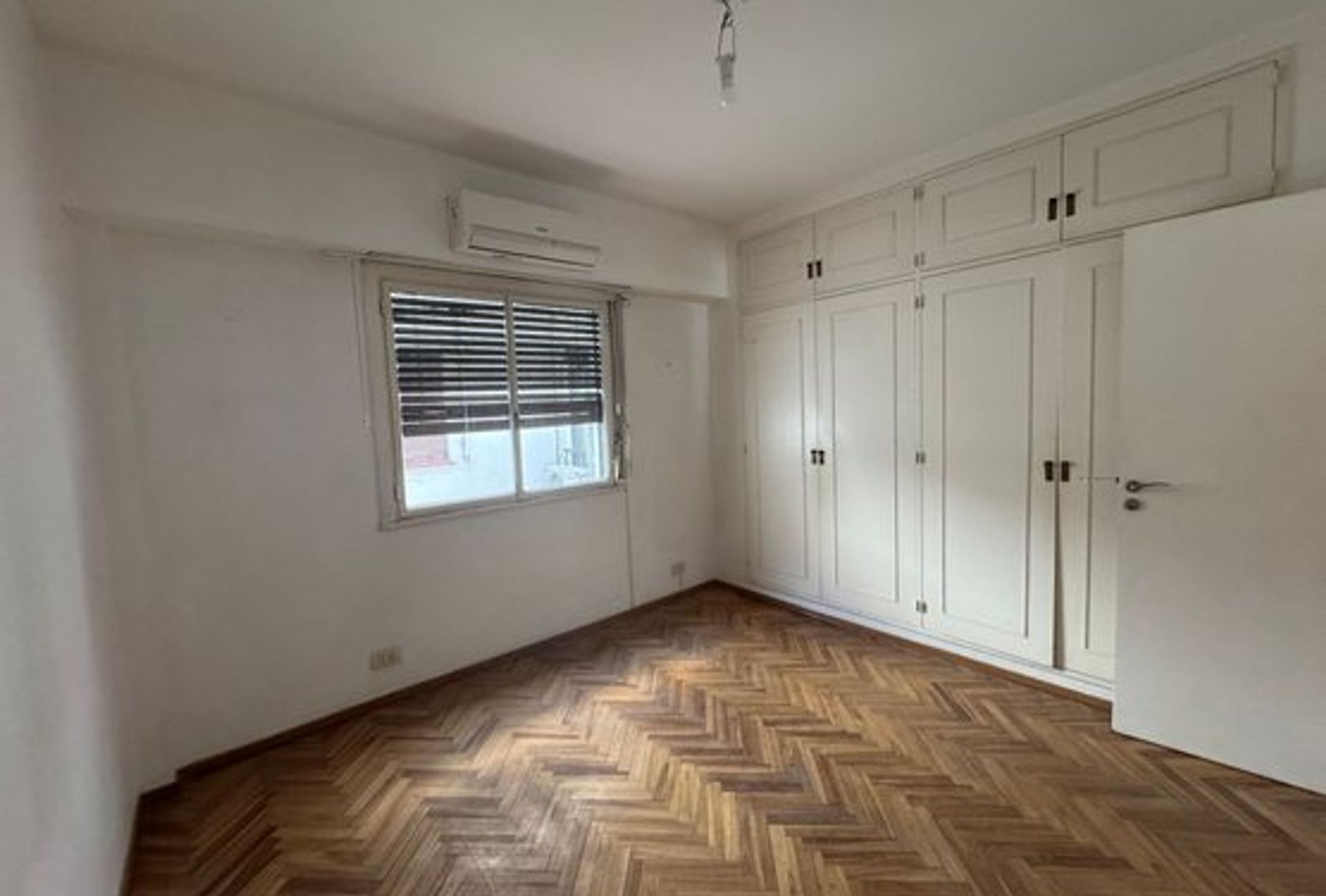 Venta 3 Ambientes Con Balcon Excelente Ubicación